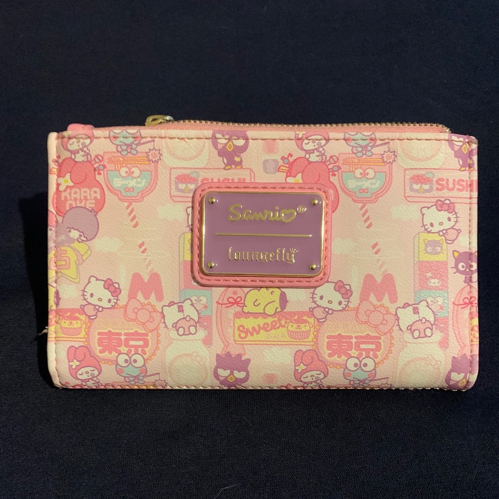 Hello Kitty Card holder